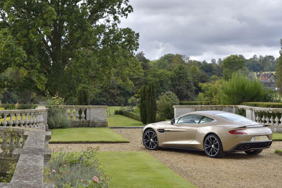  Aston Martin Vanquish 2012 года  (WW) (фото 107 из 167)